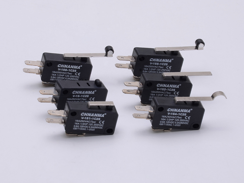 V15小型微動(dòng)開關(guān)